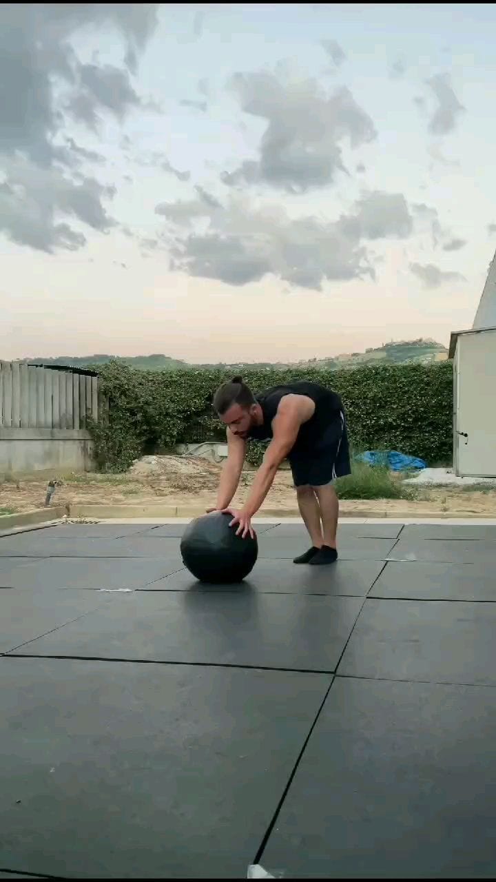 Post 8 by Christian Laganà 🥀 on Instagram (video)