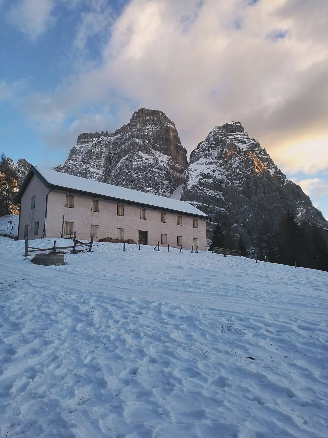 Post 2 by Valentina Ciprian ♥️ Dolomiti on Instagram (carousel)