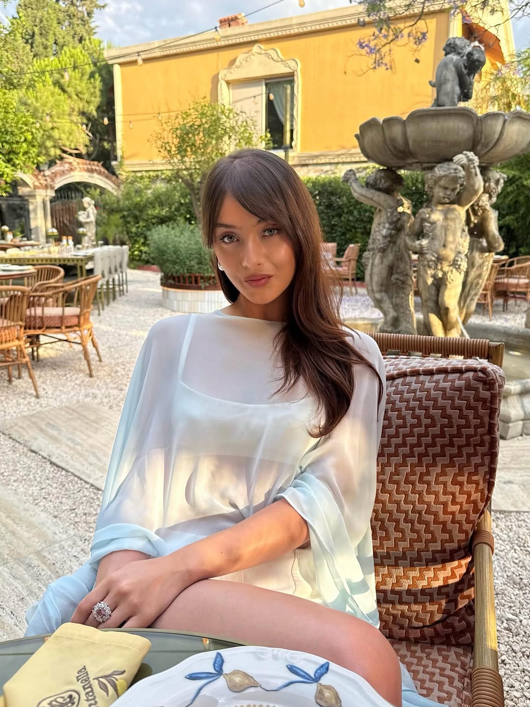 Post 4 by Elif🧚🏻‍♀️ on Instagram (carousel)