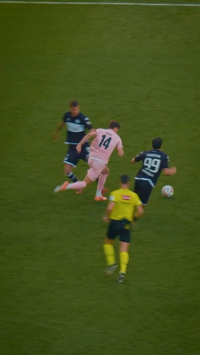 Post 3 by ALO on Instagram (video)