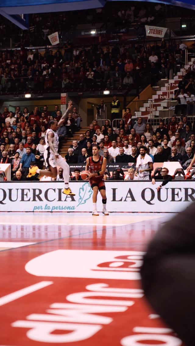 Post 8 by Davide Moretti on Instagram (video)