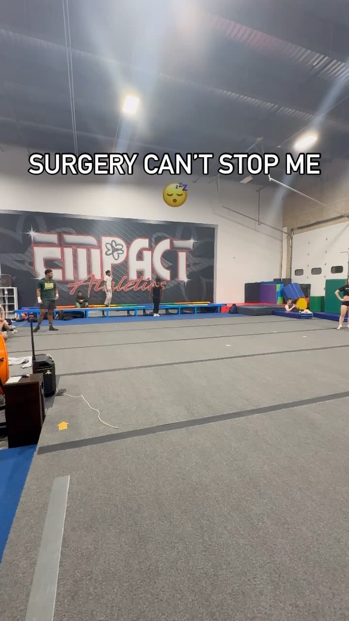 Post 8 by @famousquez on Instagram (video)
