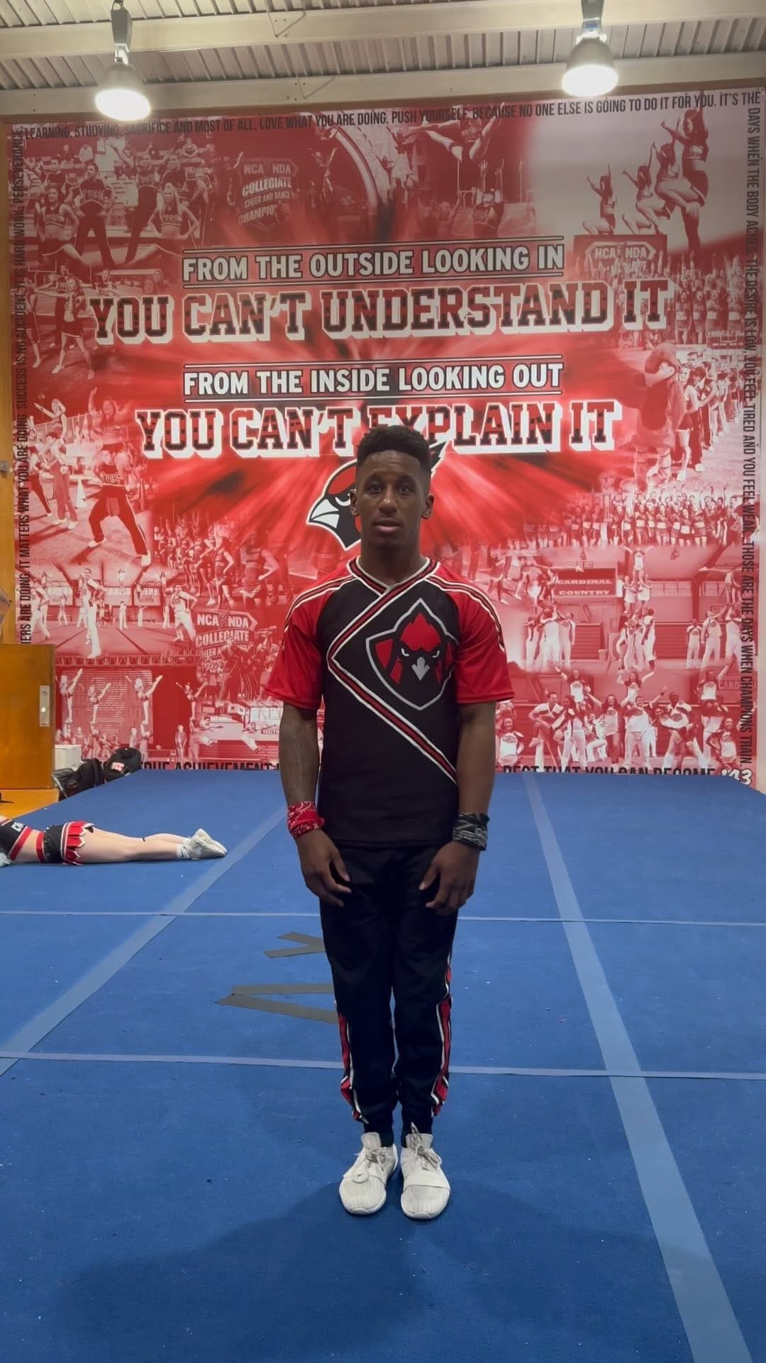 Post 10 by @famousquez on Instagram (video)