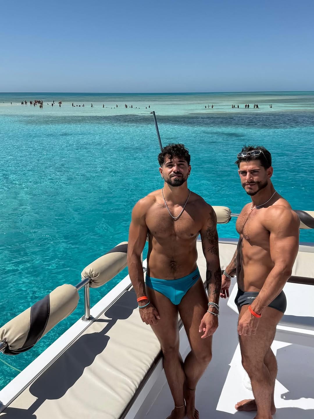 Post 3 by 𝗗𝗔𝗩𝗜𝗗𝗘 𝗦𝗜𝗟𝗩𝗘𝗦𝗧𝗥𝗜 on Instagram (carousel)