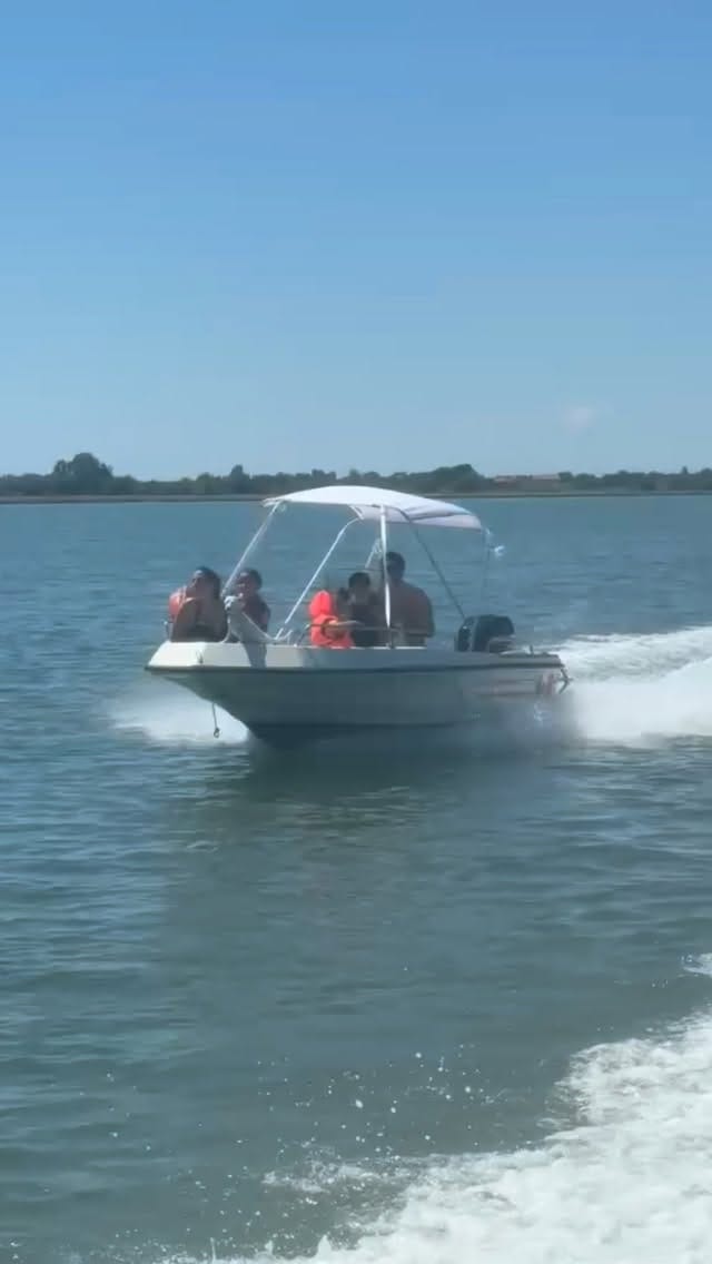 Post 2 by Nahuel Tetaz on Instagram (video)