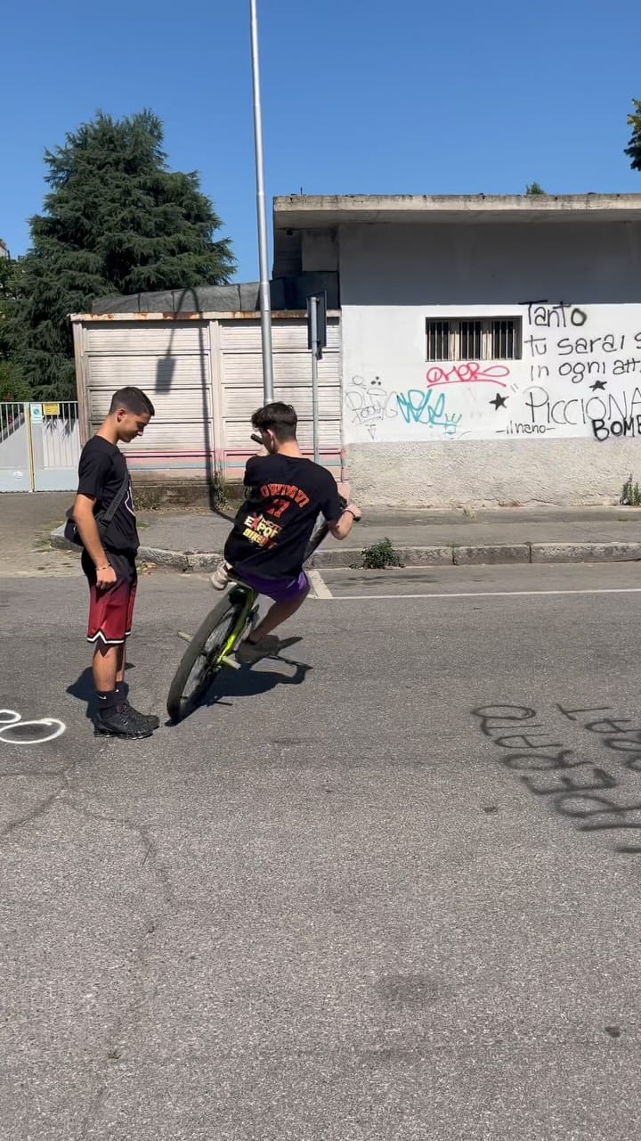 Post 9 by owdavi_ on Instagram (video)