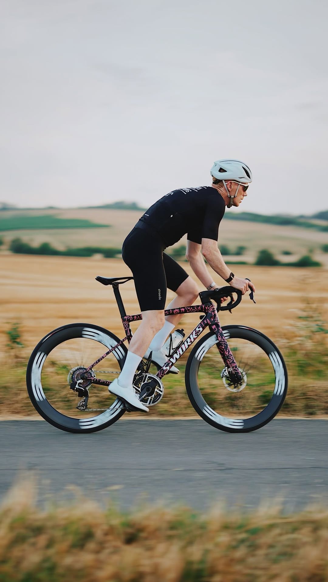 Post 2 by Martin Wolfram on Instagram (video)