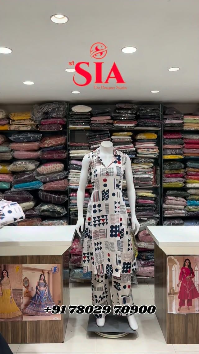 Post 4 by Sia Valsad on Instagram (video)