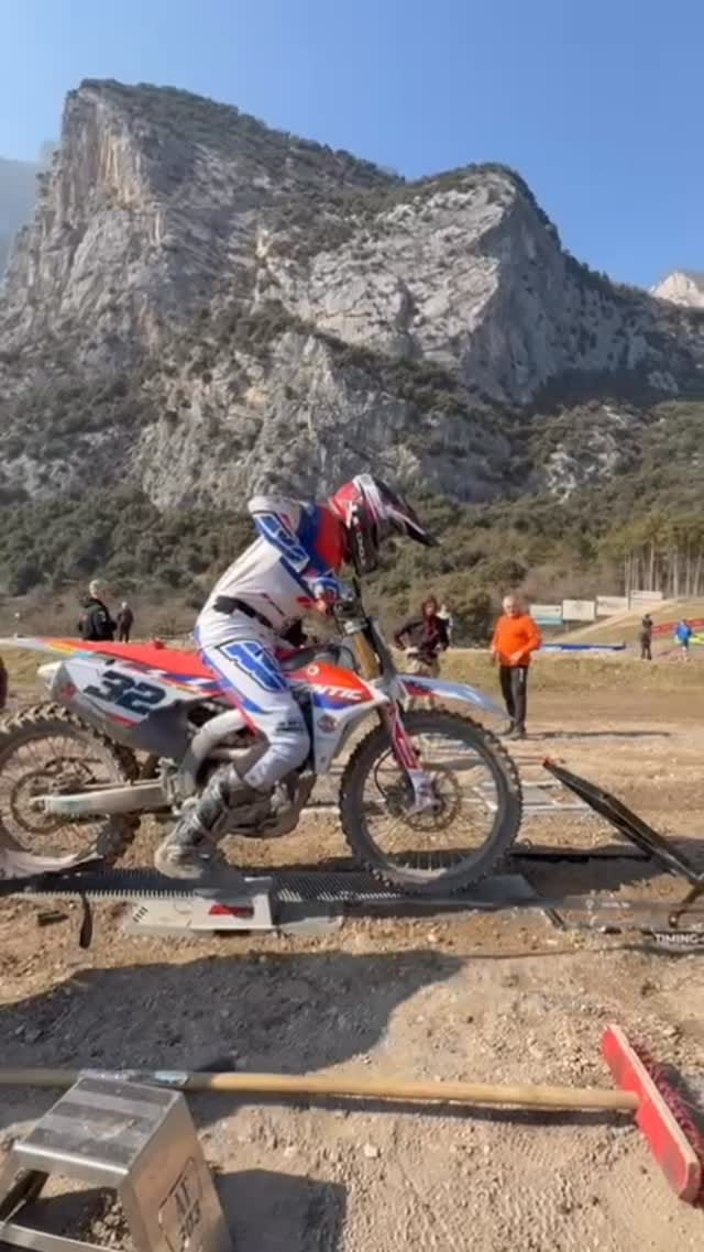 Post 5 by Davide Guarneri on Instagram (video)