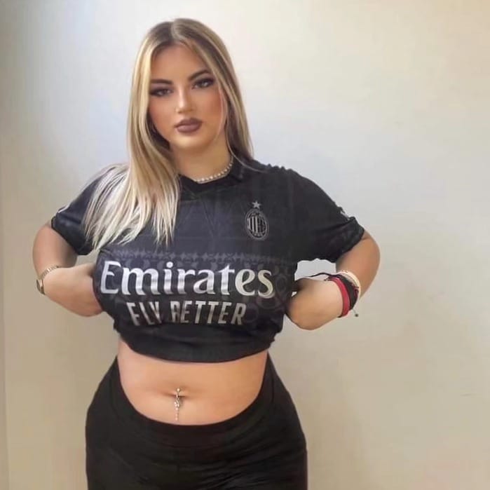 Post 5 by AC Milan Girl on Instagram (image)