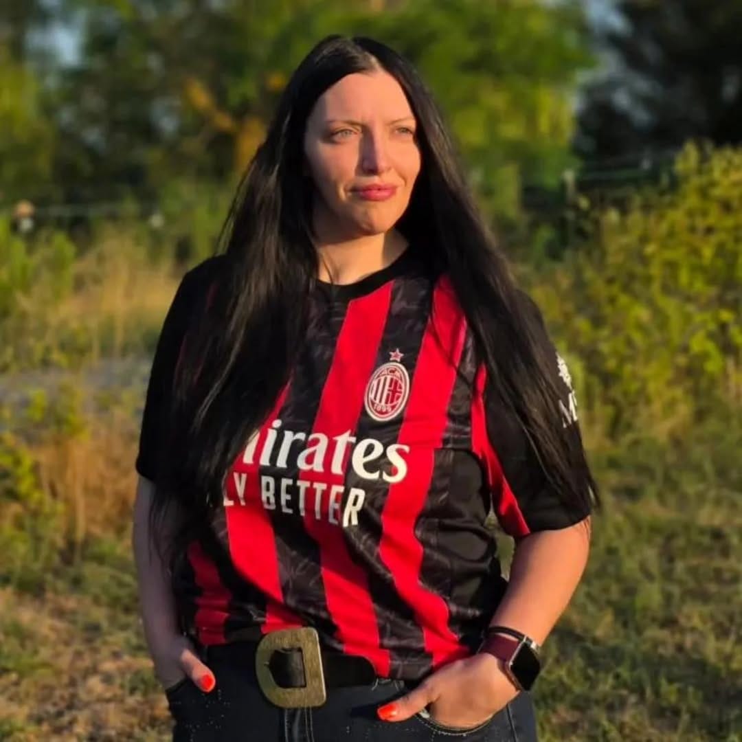 Post 2 by AC Milan Girl on Instagram (image)