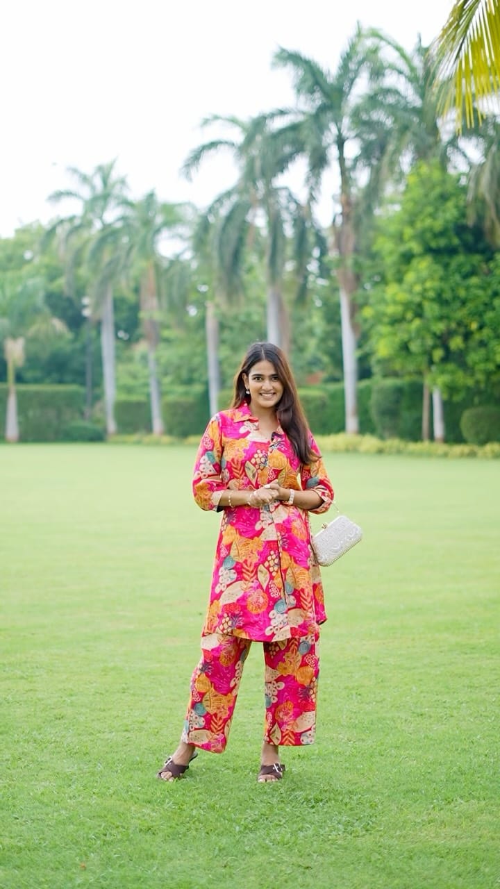 Post 2 by Aesha Desai on Instagram (video)