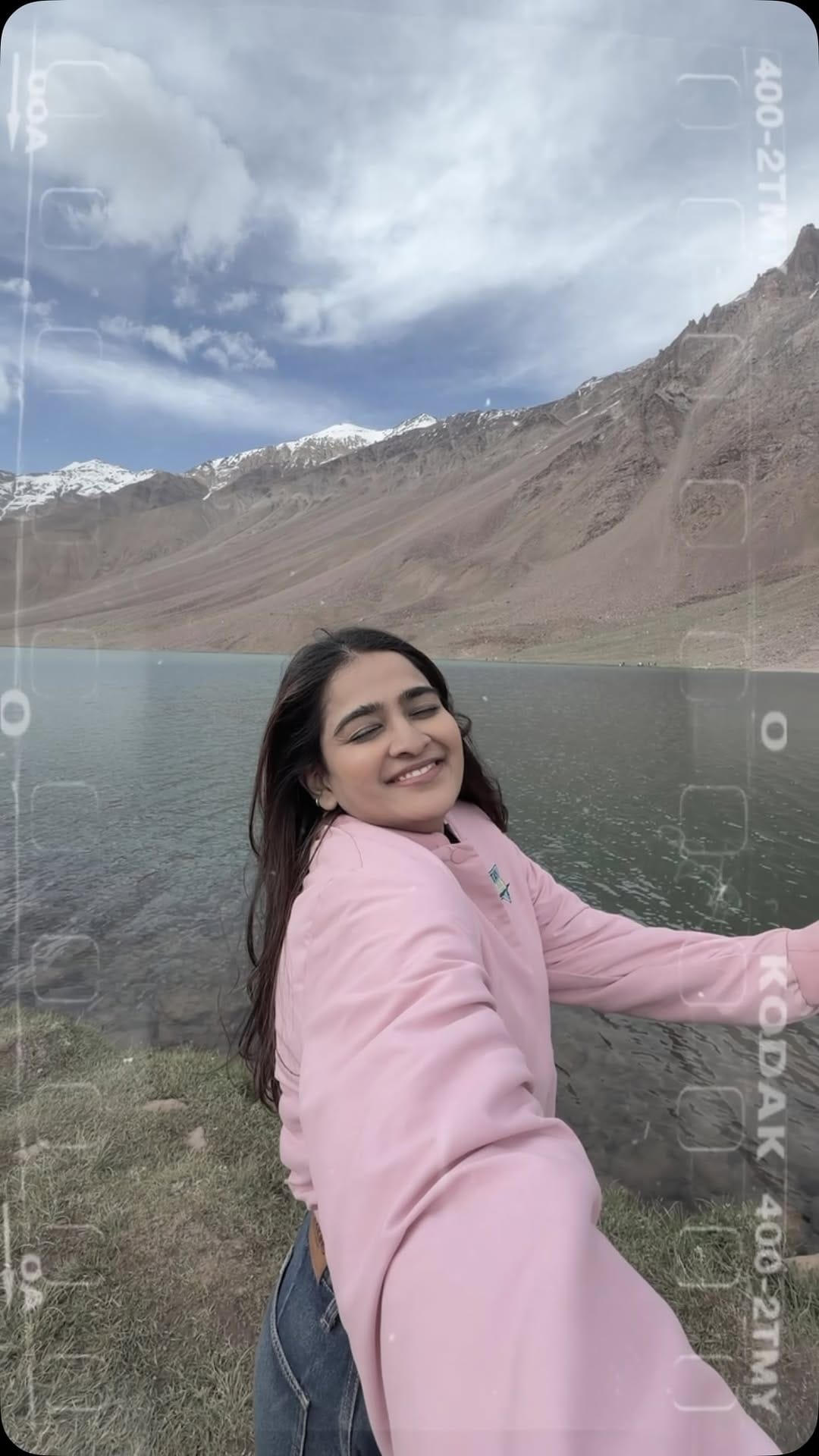 Post 8 by Aesha Desai on Instagram (video)