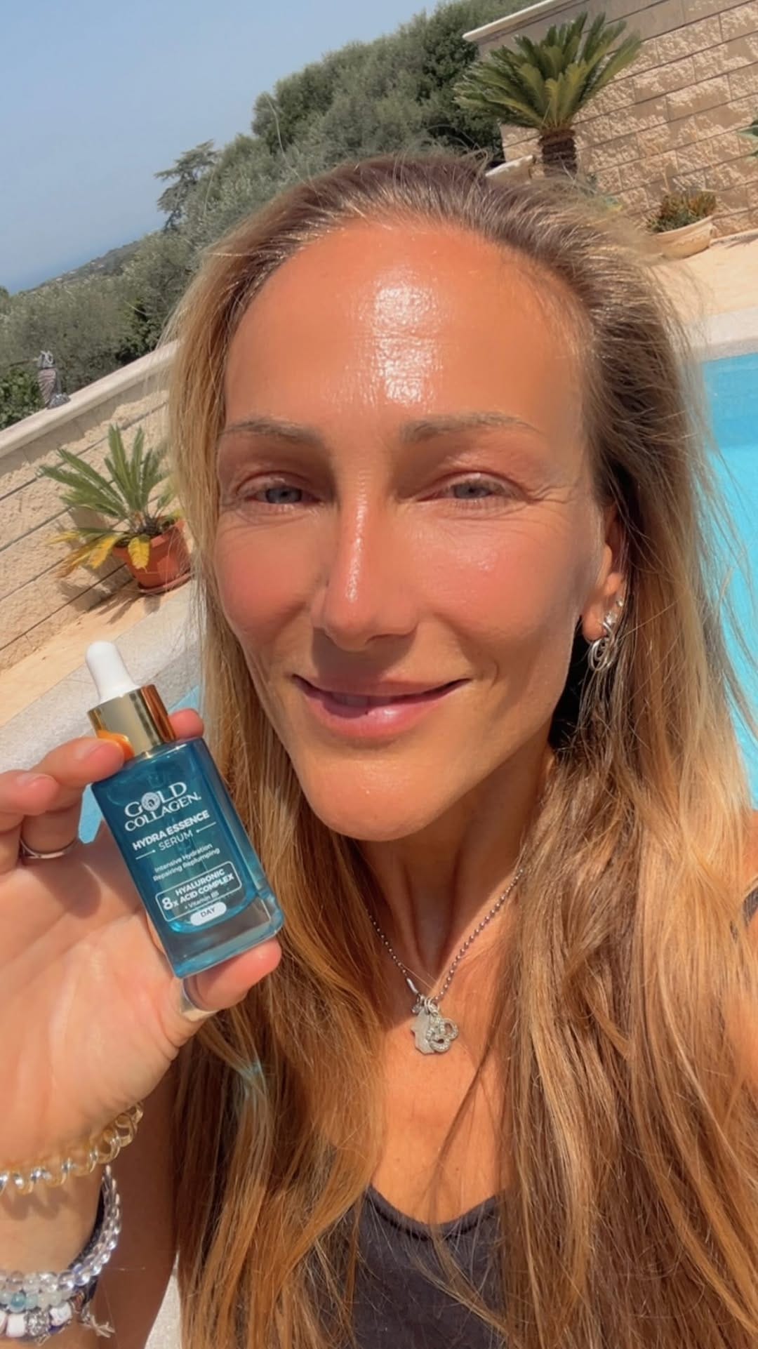 Post 5 by 𝐄𝐫𝐢𝐤𝐚 🧿 𝐍𝐚𝐦𝐚𝐬𝐭𝐞 🙏📿🕉️ 𝐘𝐨𝐠𝐚 𝐟𝐨𝐫 𝐡𝐞𝐚𝐥𝐭𝐡𝐲 𝐛𝐨𝐝𝐲 𝐦𝐢𝐧𝐝 & 𝐬𝐨𝐮𝐥 ✨ on Instagram (video)