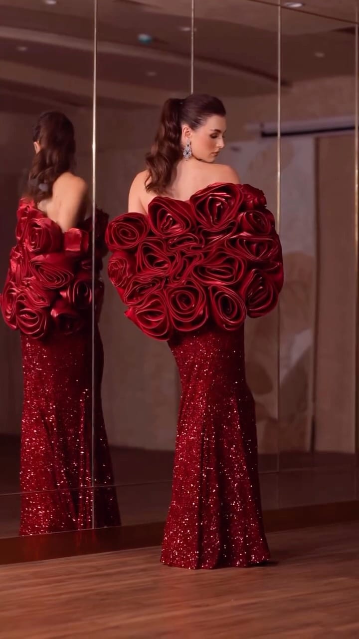 Post 6 by Tarun Singh  || Fashion & Beauty photographer on Instagram (video)