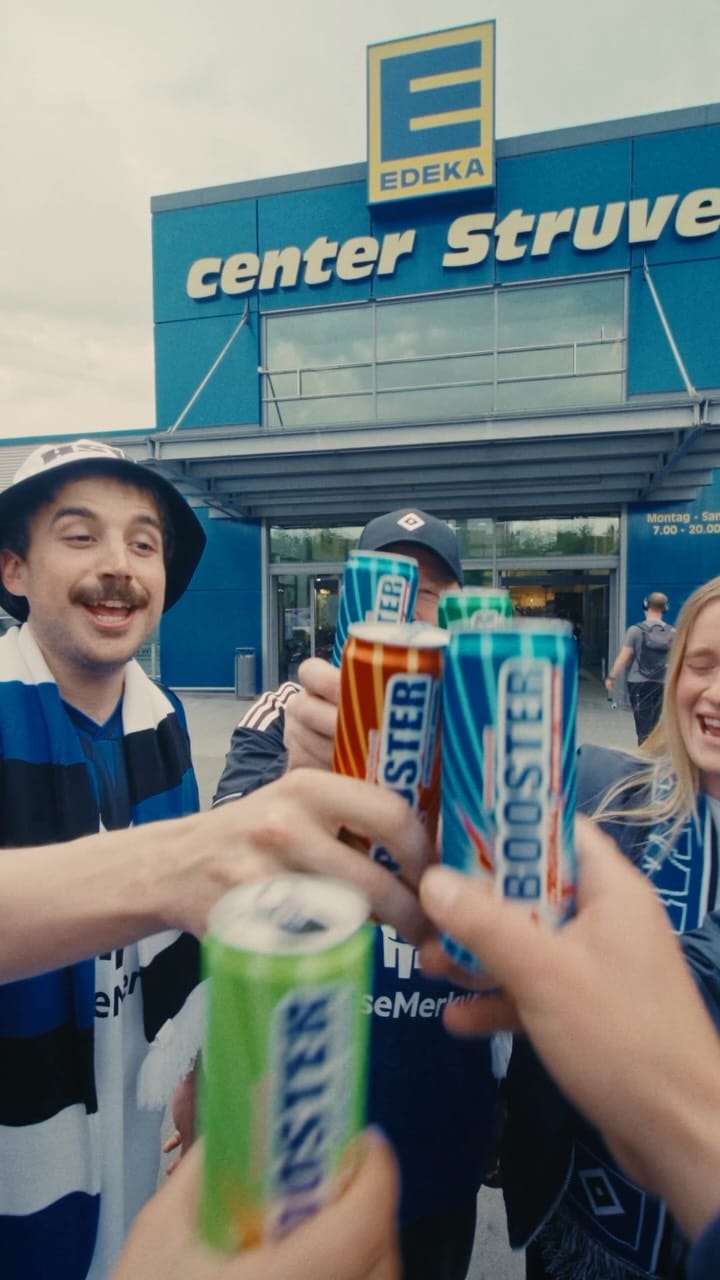 Post 3 by Die HSV-Fußballschule on Instagram (video)