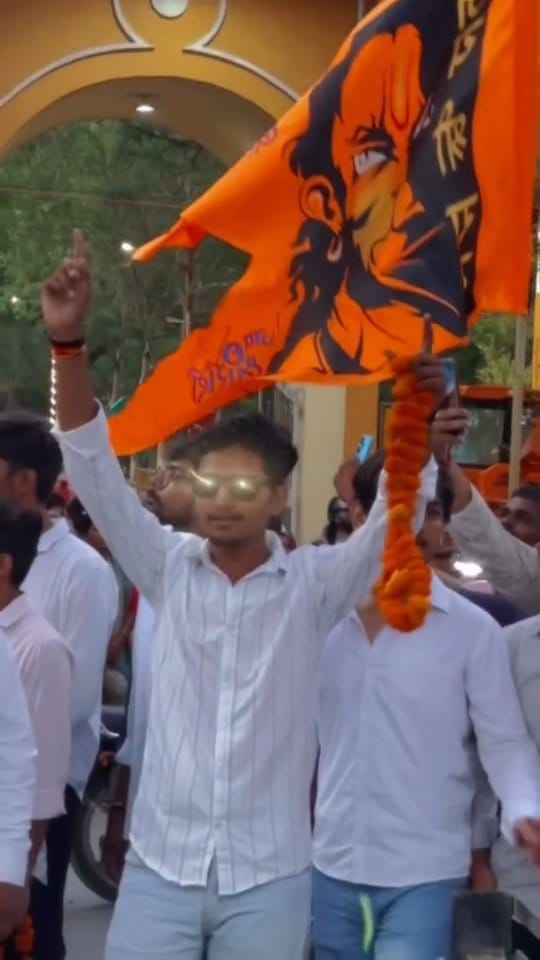 Post 1 by गोपाल शुक्ला on Instagram (video)