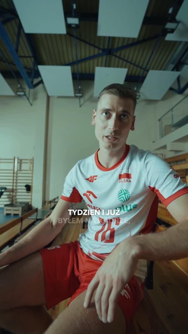 Post 5 by Kamil Semeniuk on Instagram (video)