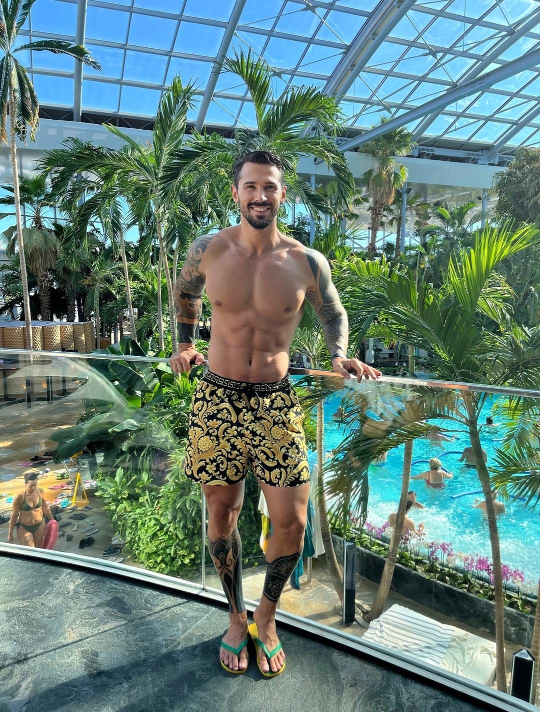 Post 3 by Luca Di Benedetto | Online Coach on Instagram (carousel)