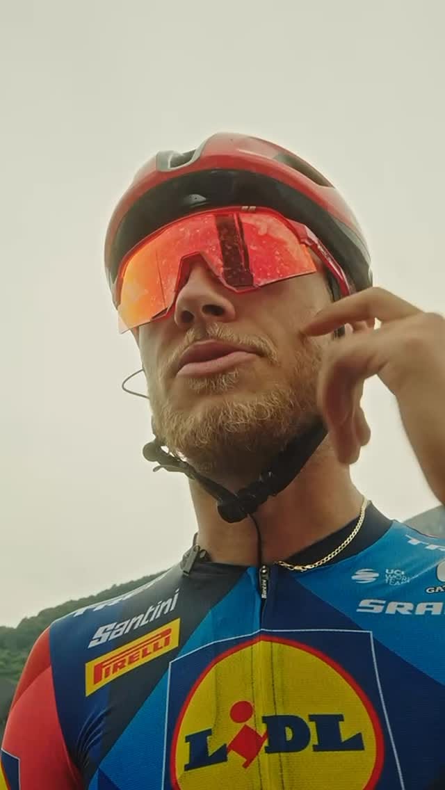 Post 7 by Jonathan Milan on Instagram (video)