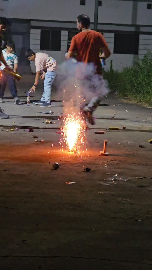 Post 4 by Fatema Kantawala on Instagram (video)