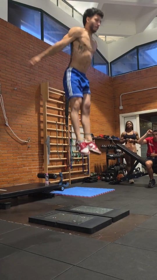 Post 4 by Sergio Massidda on Instagram (video)