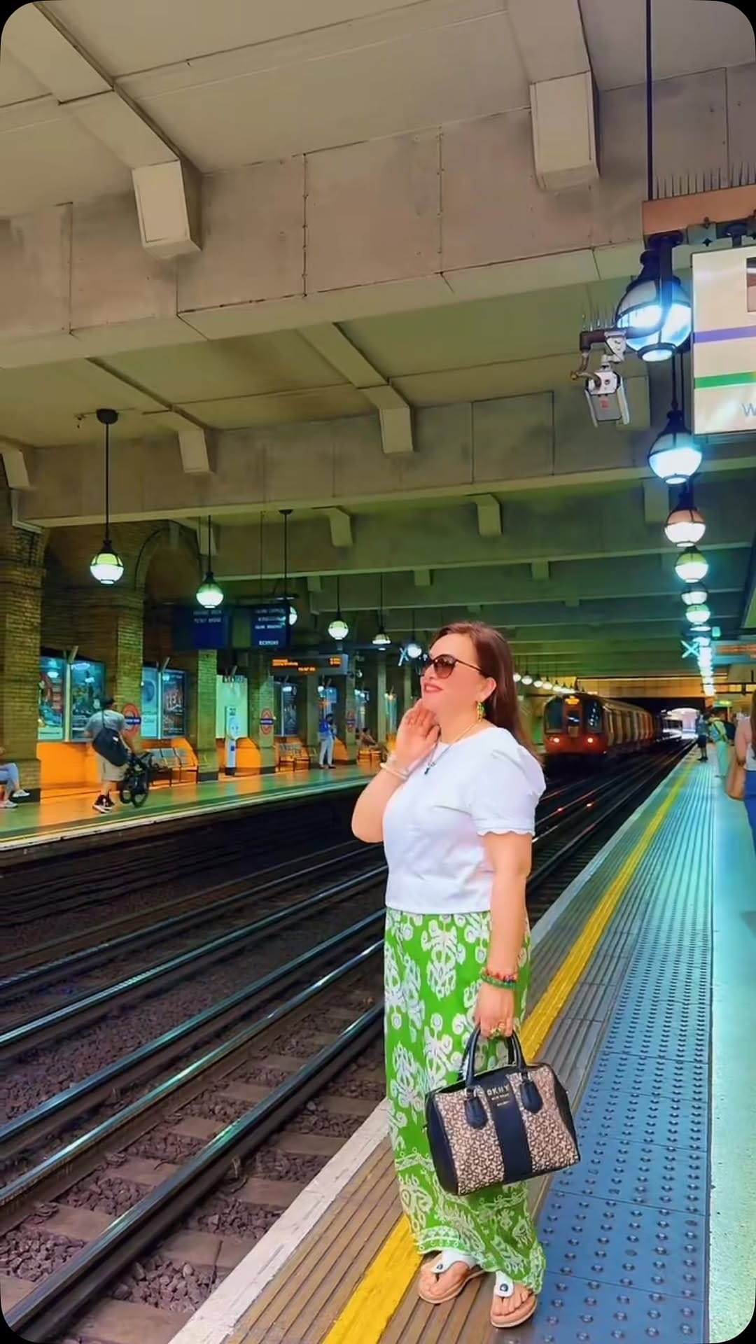Post 2 by Memisa Ghale on Instagram (video)