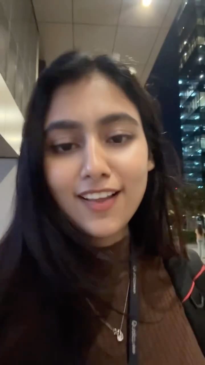 Post 7 by Apoorva Dixit on Instagram (video)
