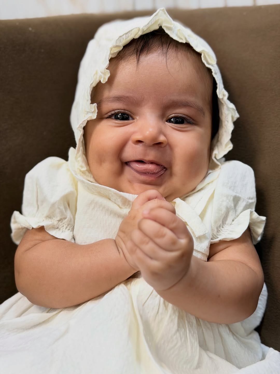Post 2 by Simple & Paras | Couple & Parenting Creators on Instagram (carousel)