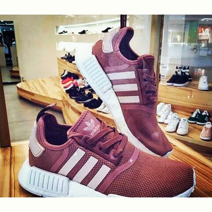 Post 6 by MARIA.VOLANOF on Instagram (image)