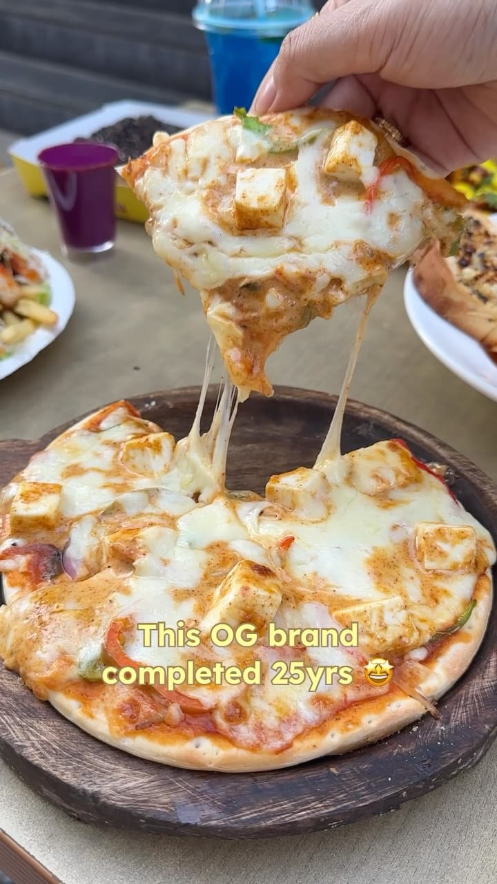 Post 9 by Mrunmai | Pune Food Blogger on Instagram (video)