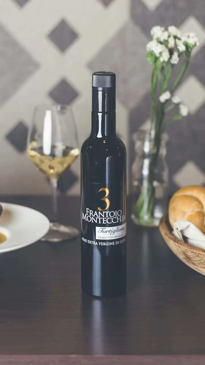 Post 8 by Frantoio Montecchia on Instagram (video)