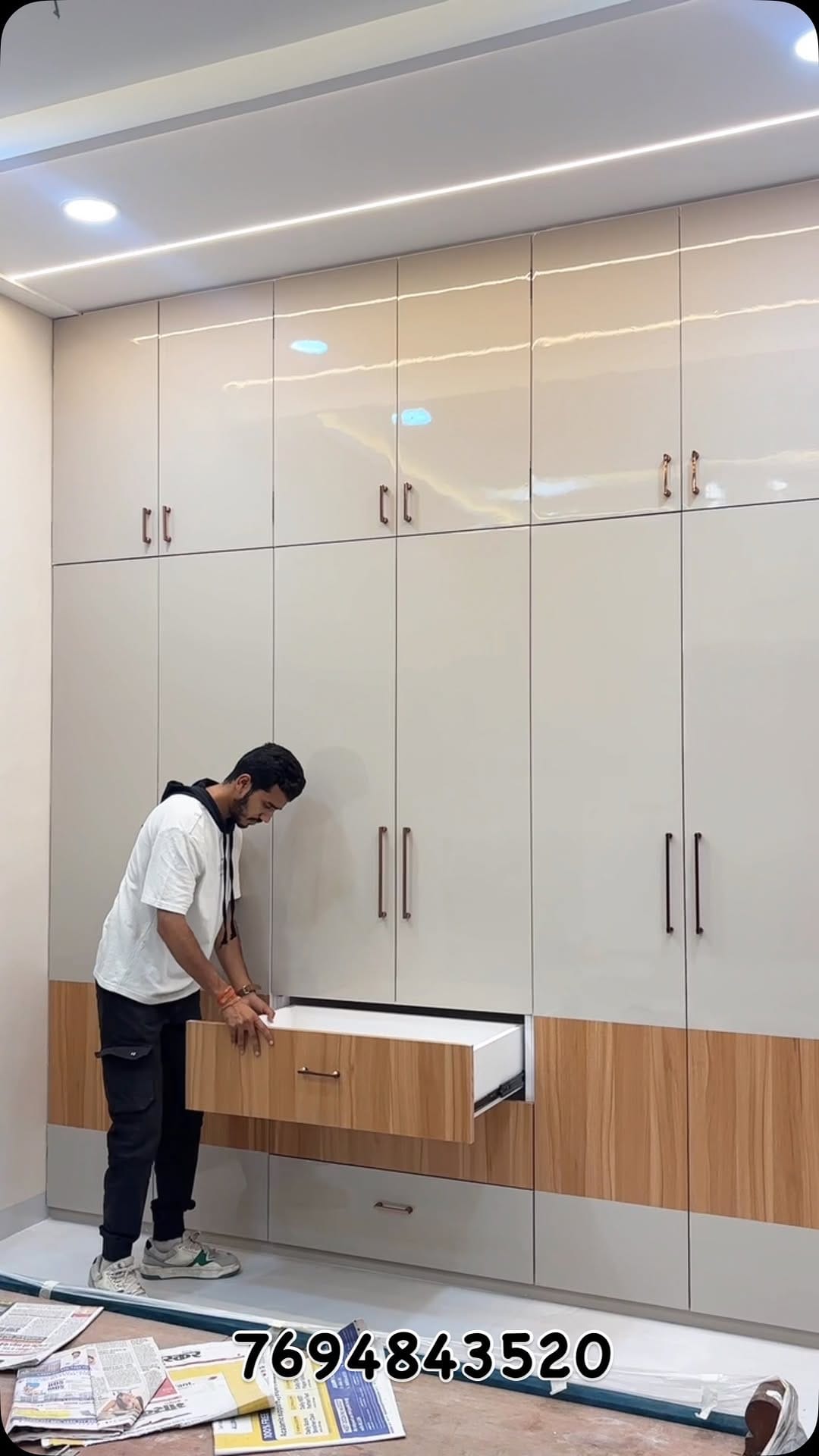 Post 6 by Avyanna Interior on Instagram (video)