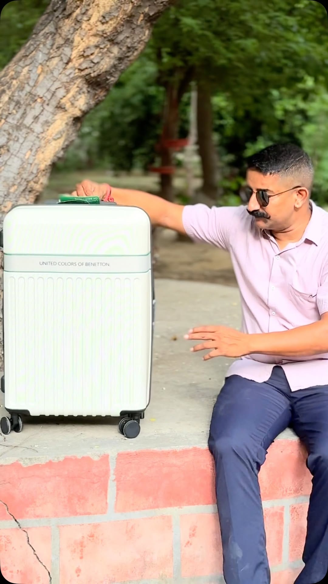 Post 5 by italian bags on Instagram (video)