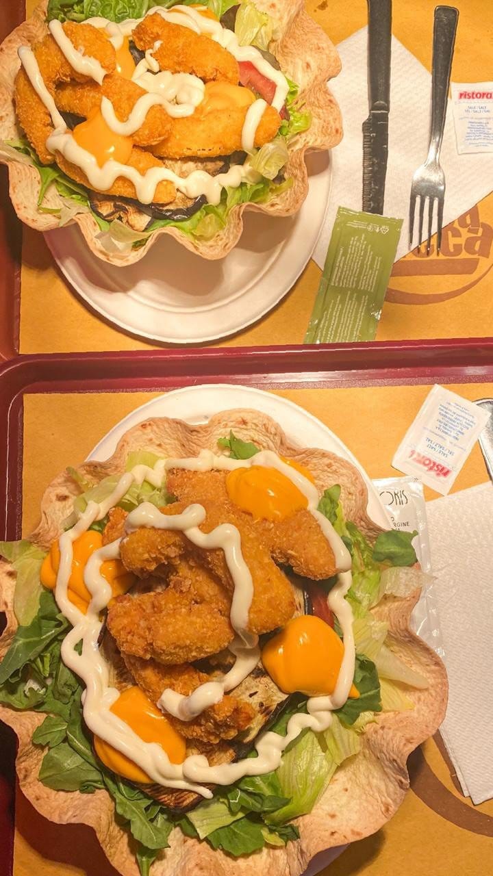 Post 7 by PORCA VACCA | fast food italiano on Instagram (video)