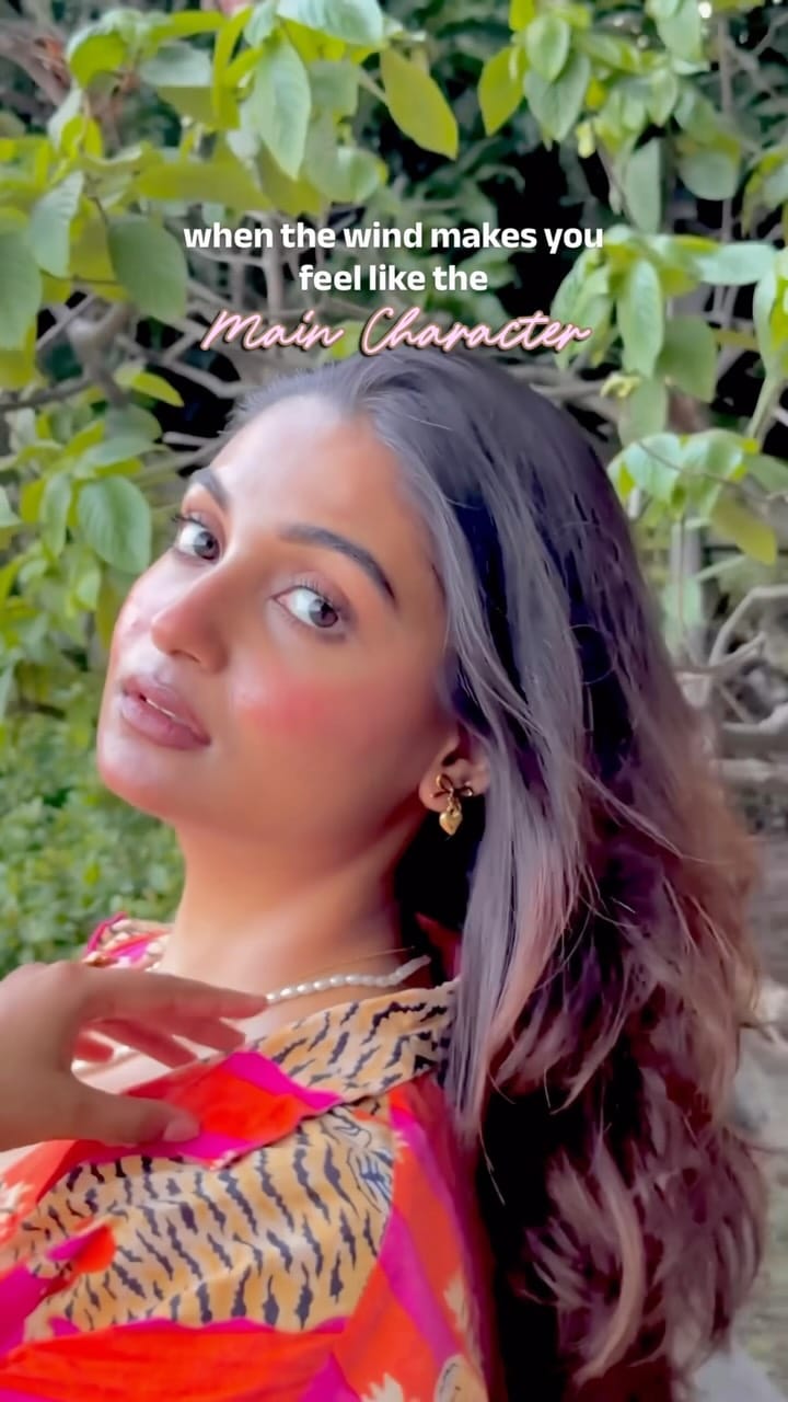 Post 4 by Sneha Sarkar on Instagram (video)