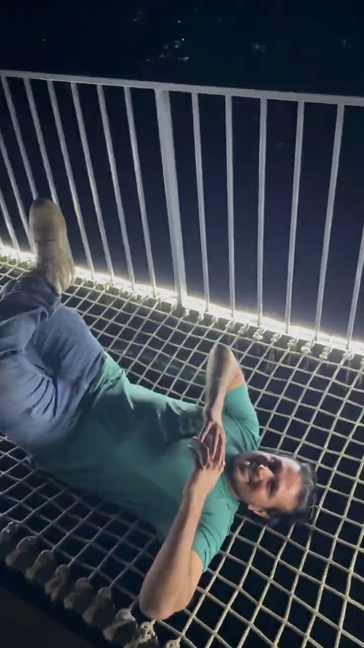 Post 10 by Karun Mathew on Instagram (video)