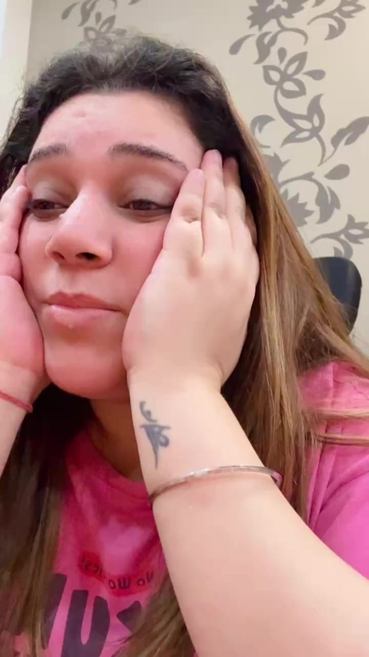 Post 8 by Amira accessories on Instagram (video)