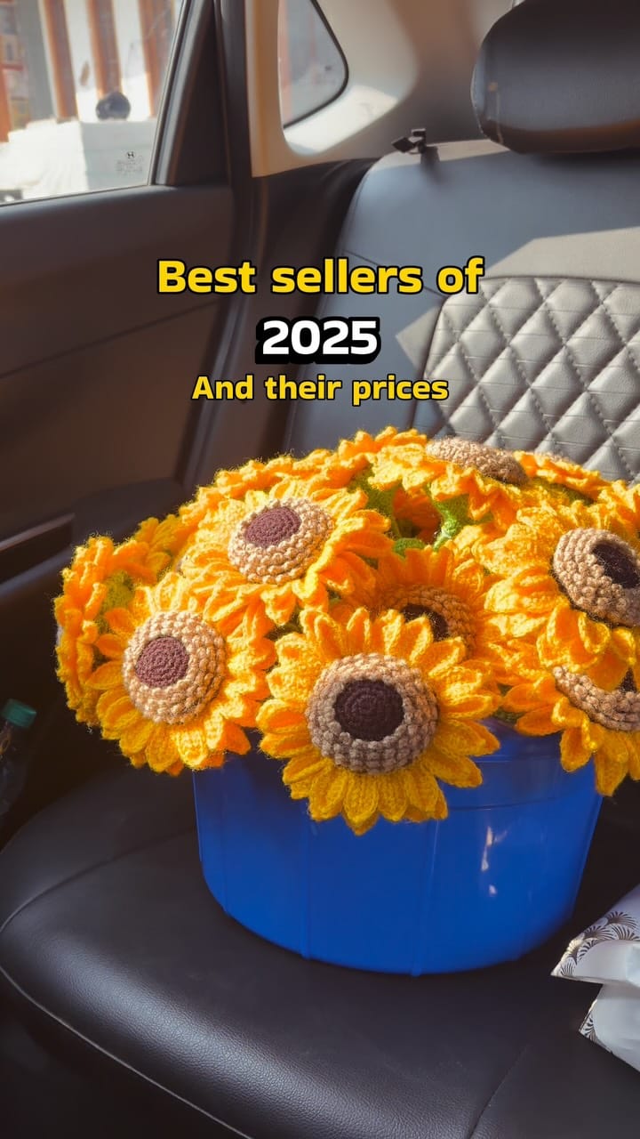 Post 10 by Oma studio | Crochet flowers | Gifting | Dehradun on Instagram (video)