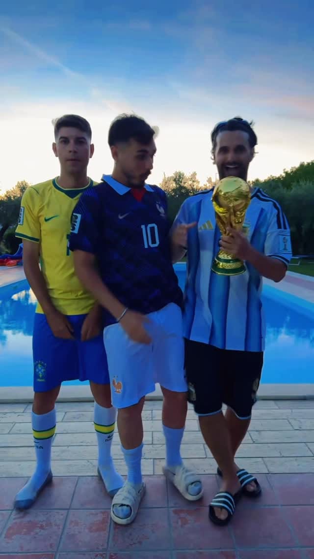 Post 8 by Antonio Fusco➡️mr.spartapraga on Instagram (video)
