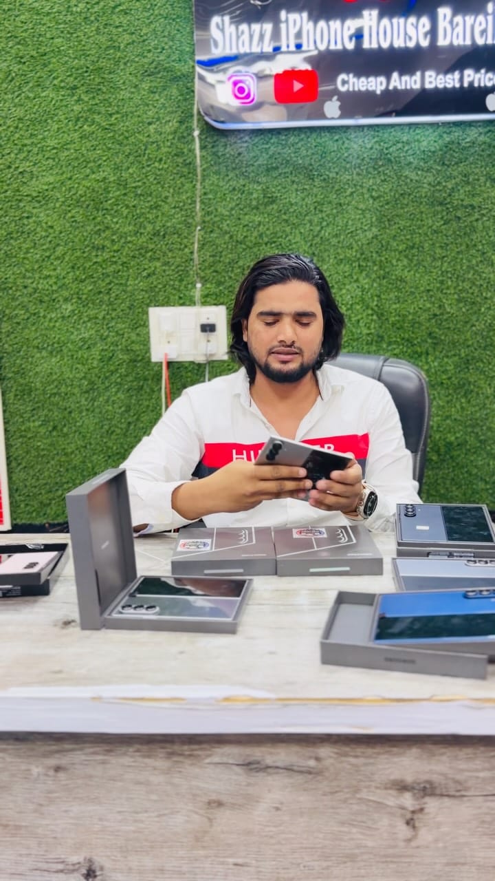 Post 2 by SHAZZ IPHONE HOUSE BAREILLY on Instagram (video)