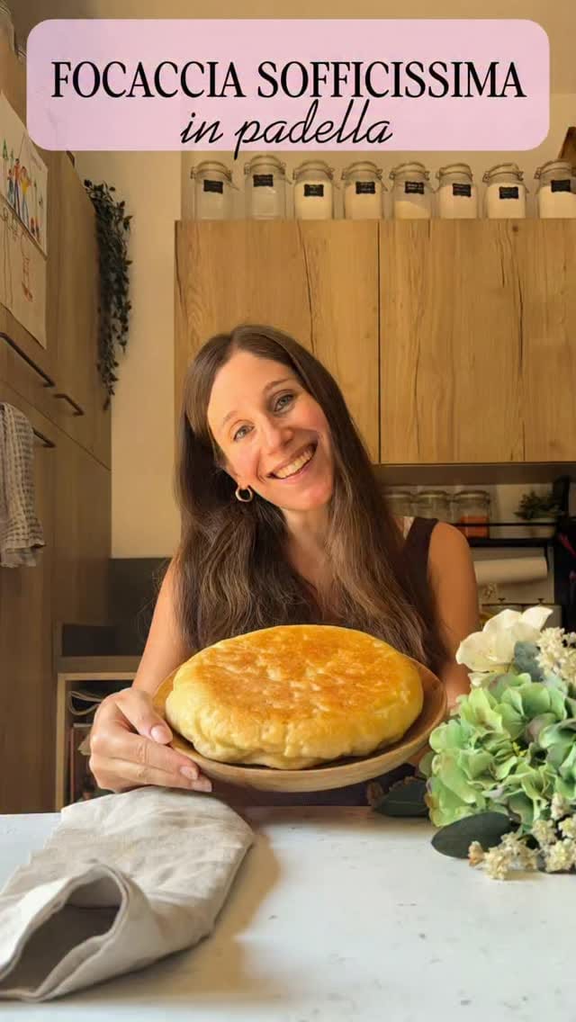 Post 5 by Marica Bartoccioni • Ricette vegetali adatte a tutta la famiglia on Instagram (video)