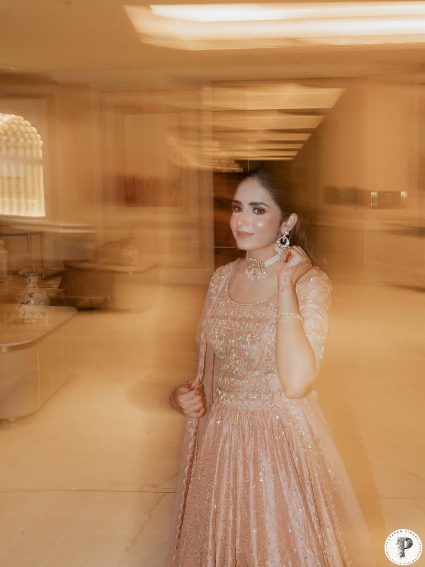 Post 7 by Kanika S. Bhatia on Instagram (carousel)
