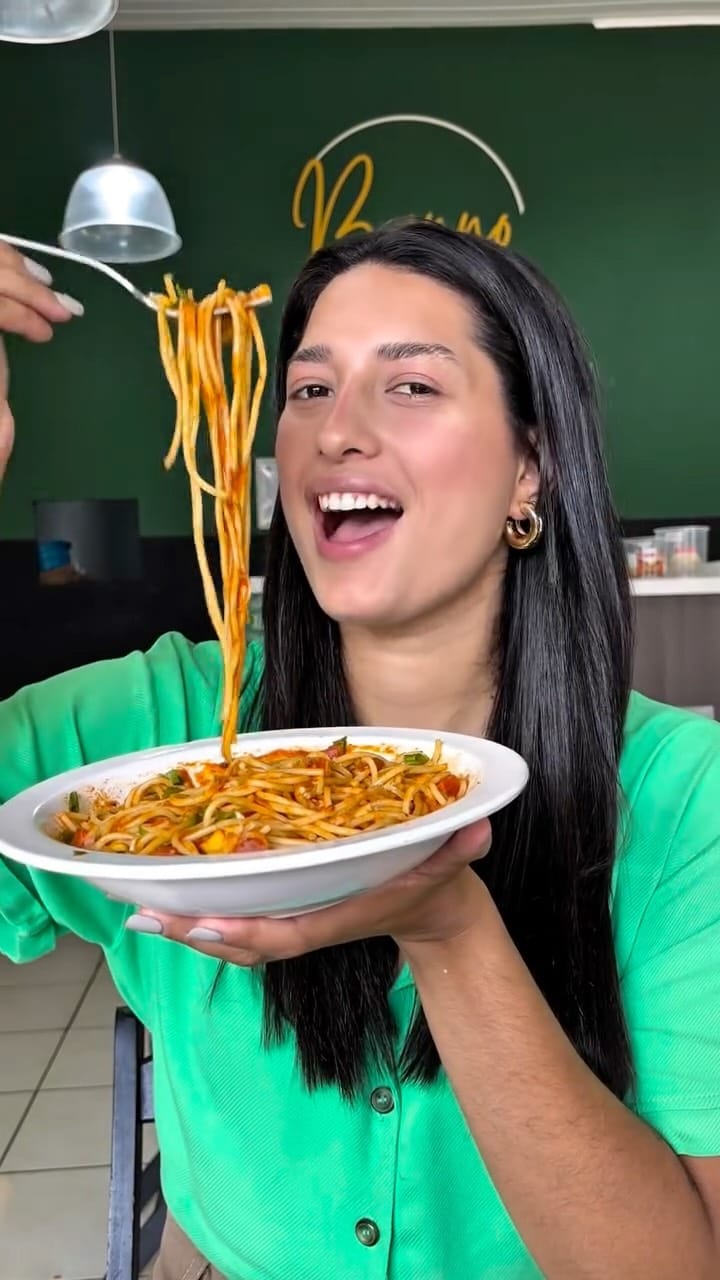 Post 10 by Bonno Massas & Grill on Instagram (video)