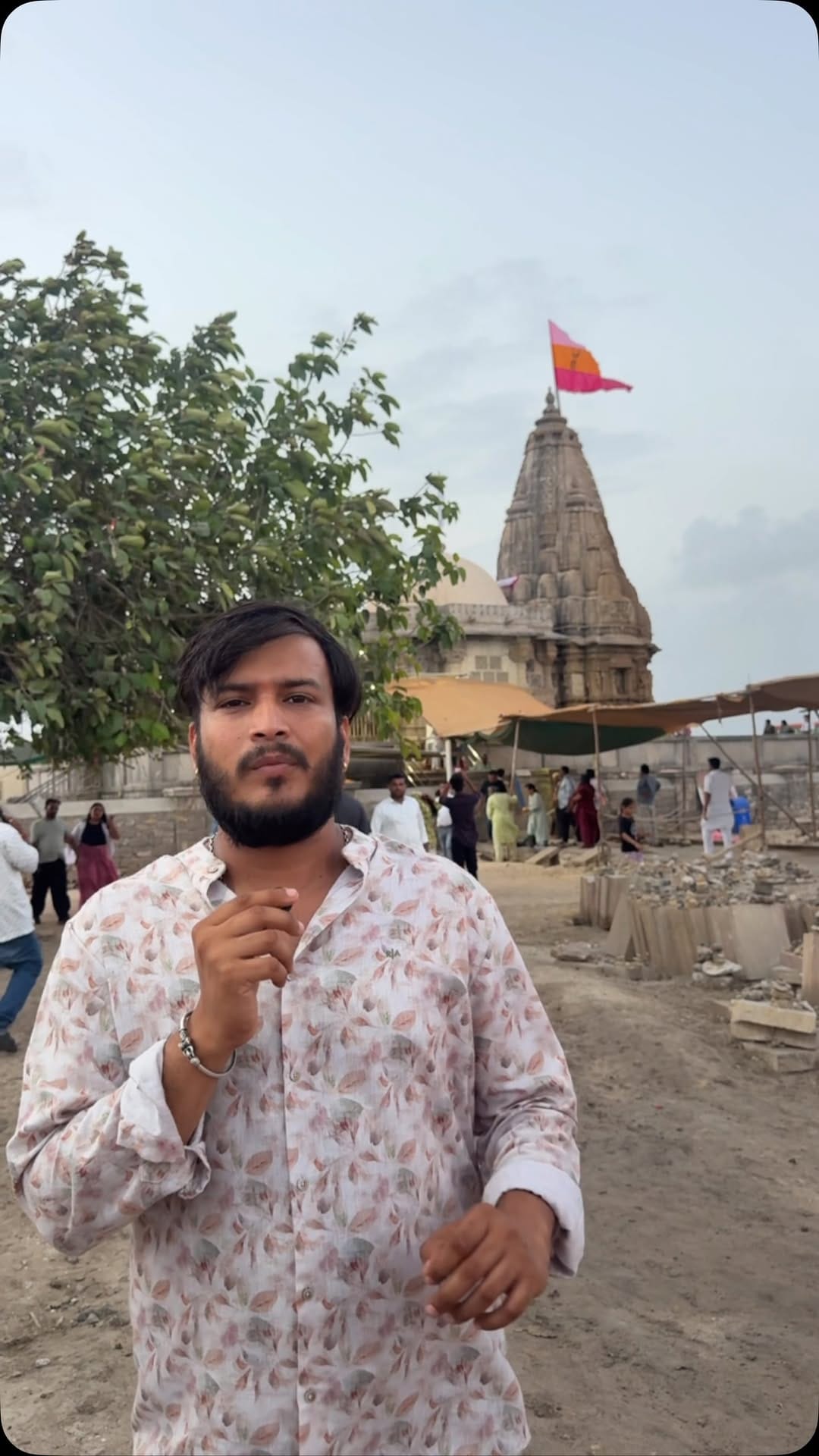 Post 5 by Prabhakar Joshi on Instagram (video)
