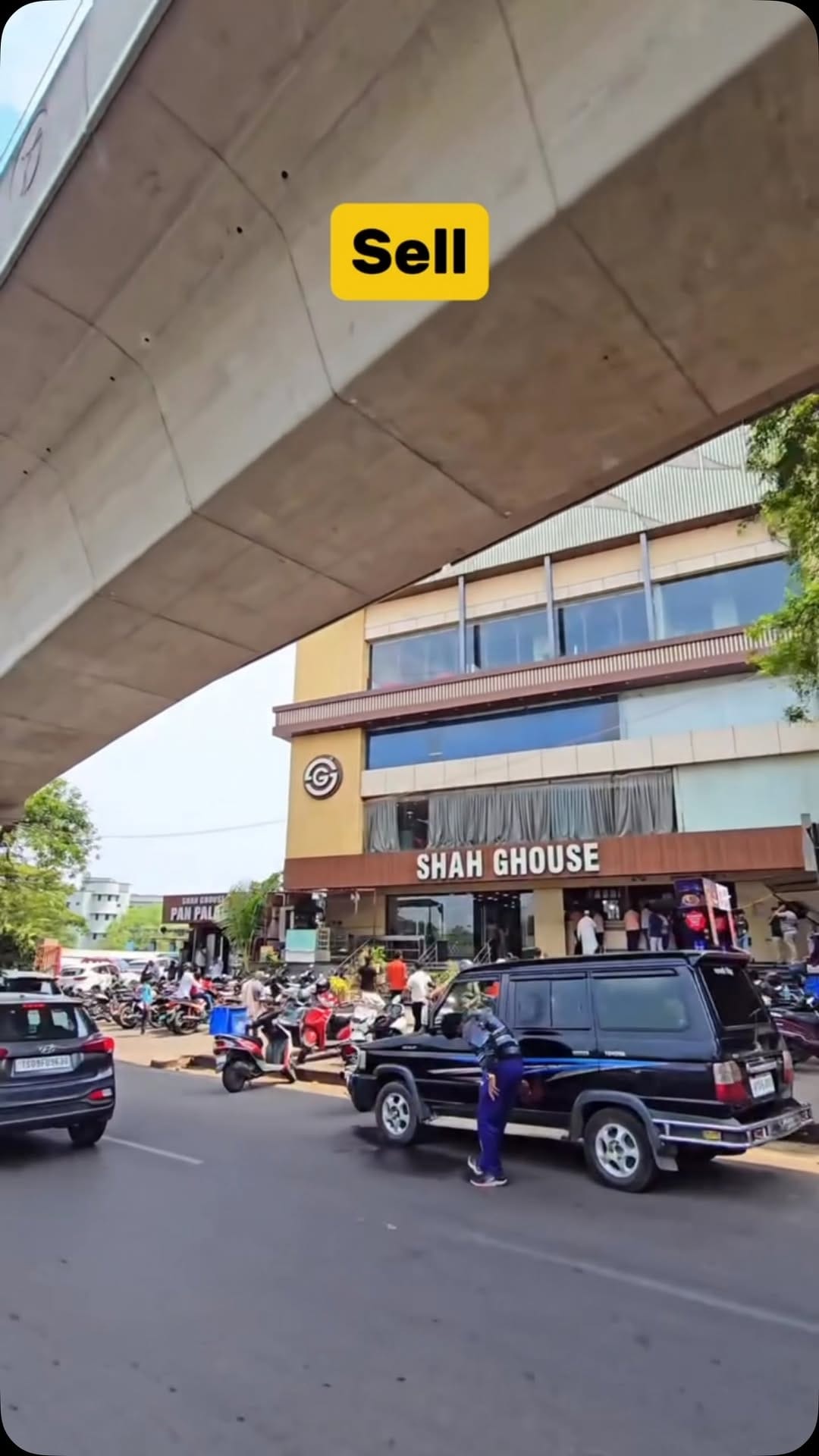 Post 3 by MOHAMMED ASIFUDDIN | mrfoodiehyd on Instagram (video)
