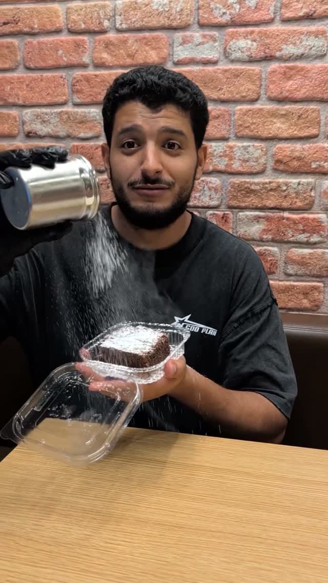 Post 4 by Draben's Taco Halal on Instagram (video)