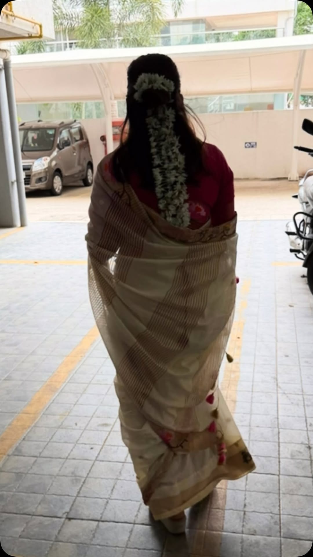 Post 3 by Seema Pande on Instagram (video)