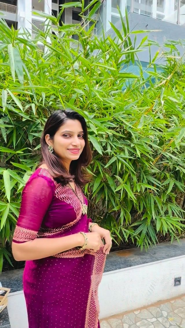 Post 4 by Seema Pande on Instagram (video)