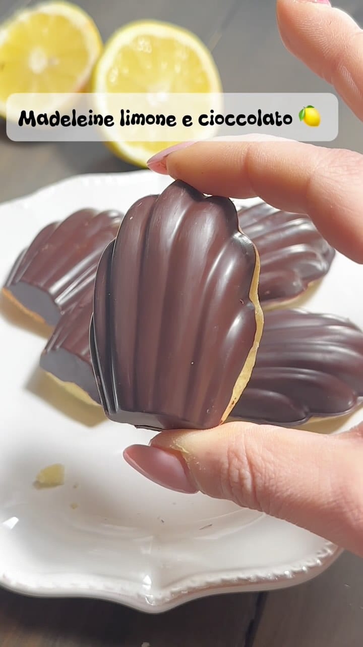 Post 4 by Il dolce mondo di Sara on Instagram (video)